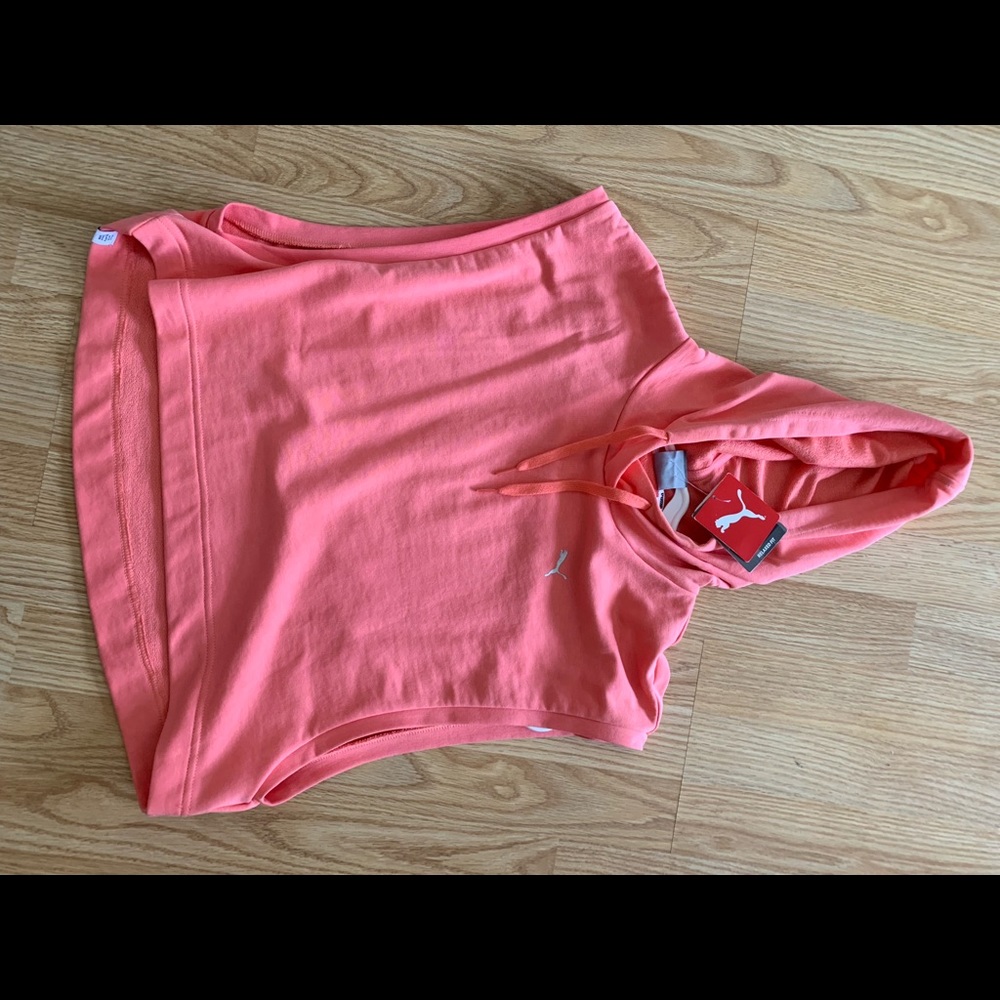 New  with tag Puma athletic hoodie top!